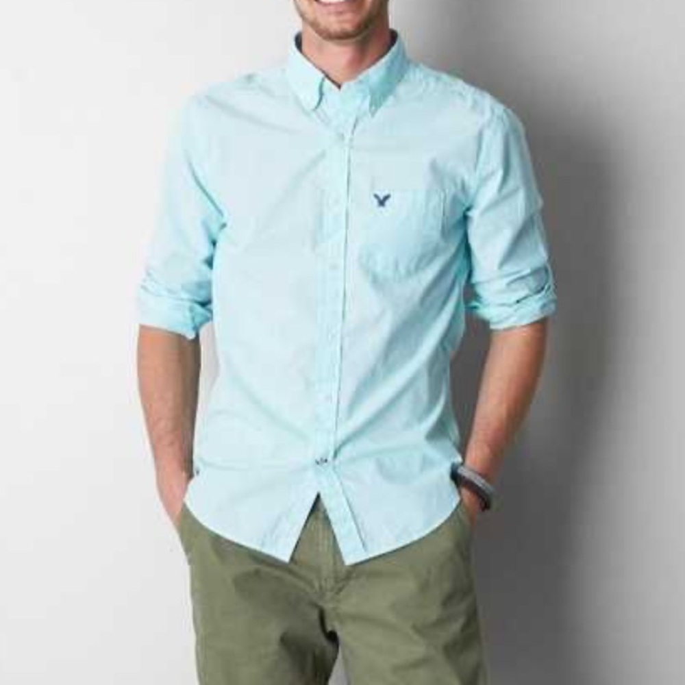 American Eagle Button Down